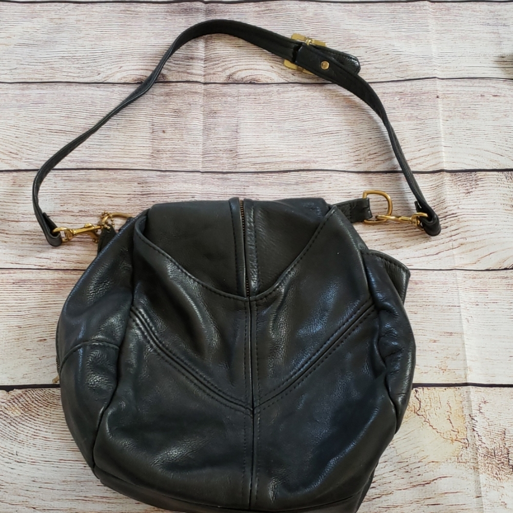 Overland | Black Genuine Leather Crossbody Bag